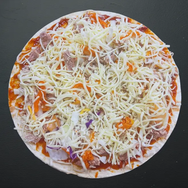 eatons spicy korean bbq pizza